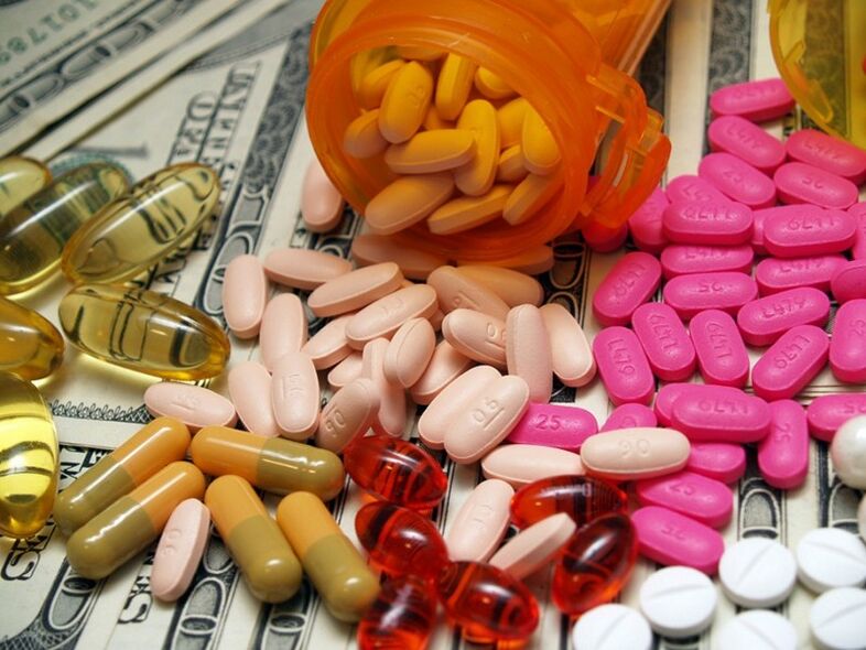 Prostatit çoğunlukla tablet formundaki ilaçlarla tedavi edilir.